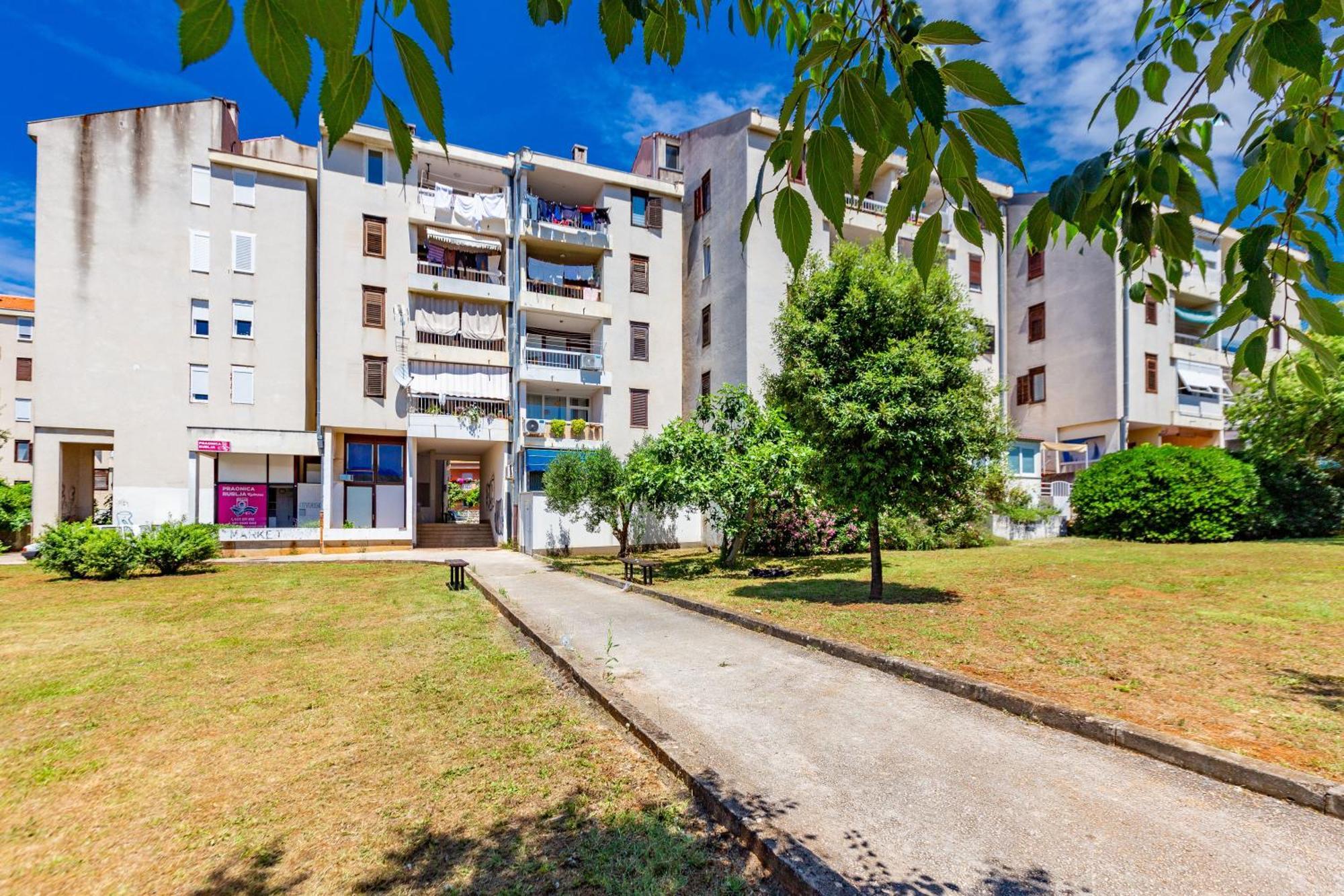 Apolon 2Bdr Apartment With Balcony Zadar Exteriér fotografie